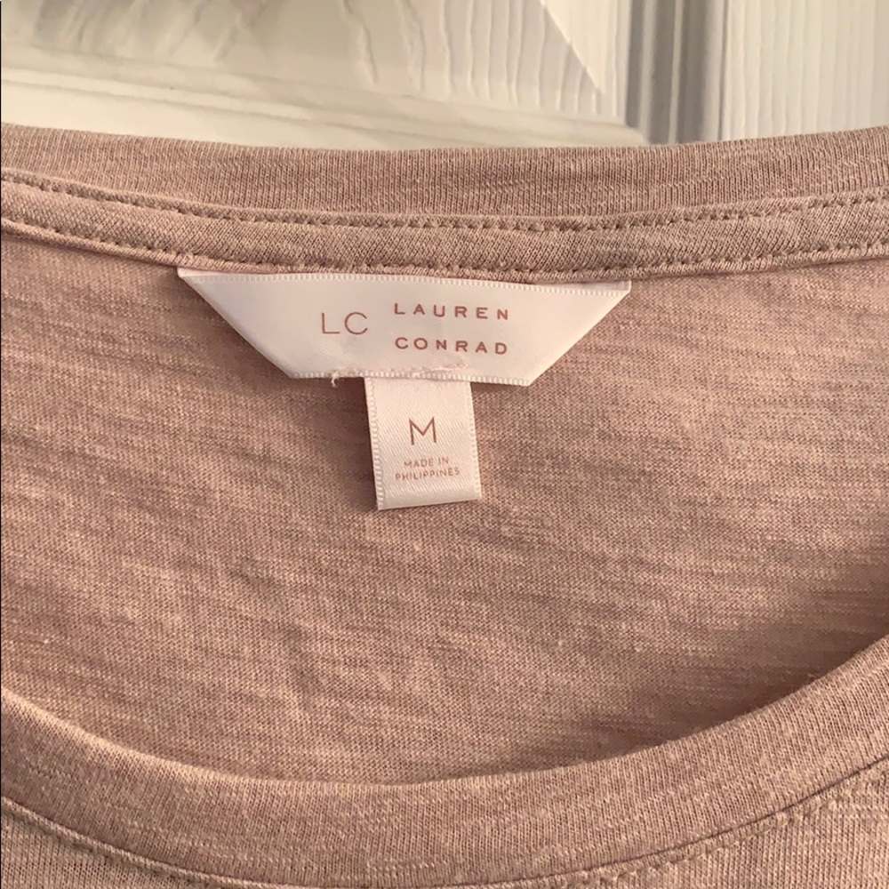 🌸NWOT Lauren Conrad short sleeve. - Picture 2 of 4